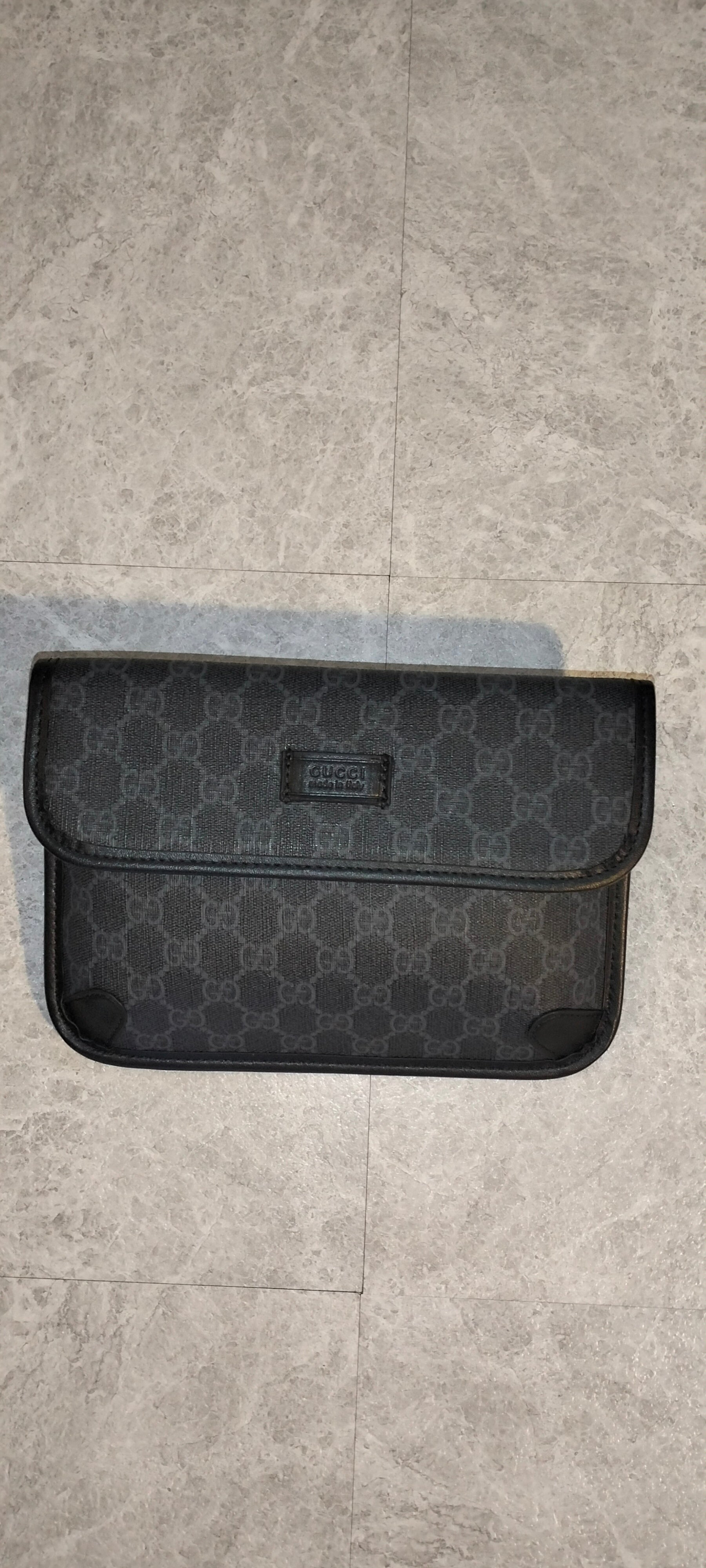Gucci Supreme Neo Black Vintage Belt Bag