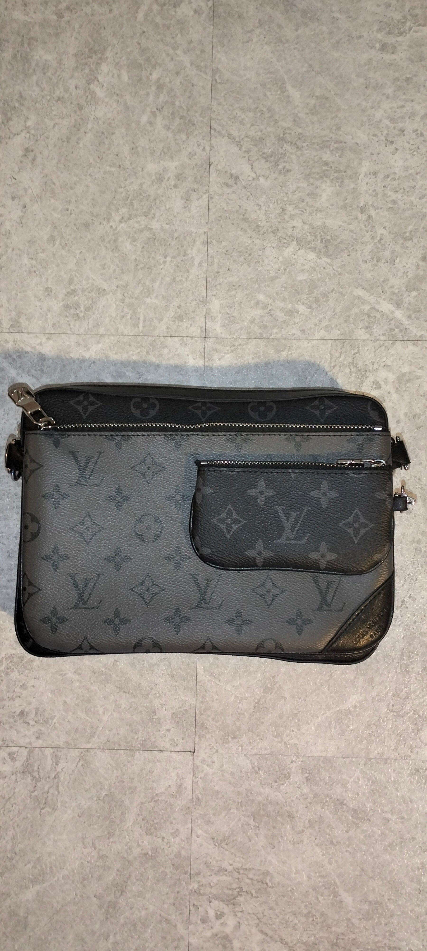 Louis Vuitton Trio Messenger Bag
